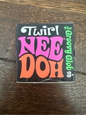 NeeDoh Twirl The Groovy Glob Mini